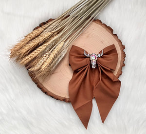 Hazelnut Bow